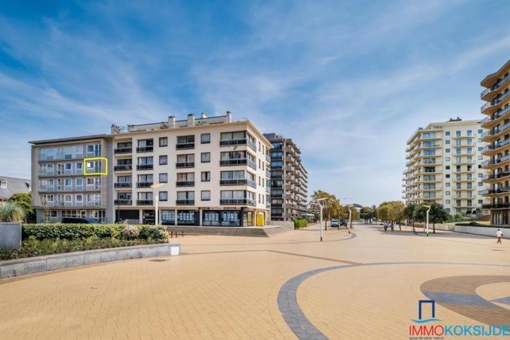 Appartement 303 Place Leopold 1Er A La Panne A 100M De La Plage エクステリア 写真