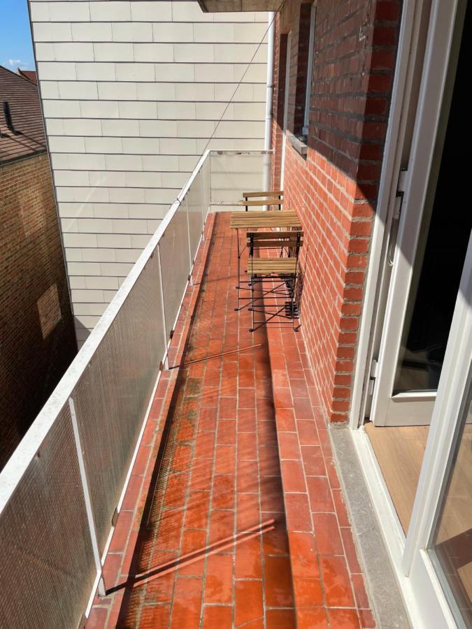 Appartement 303 Place Leopold 1Er A La Panne A 100M De La Plage エクステリア 写真